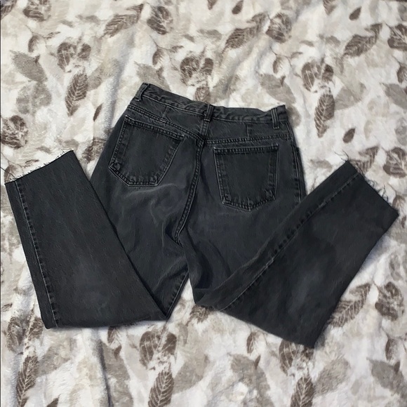 ✨VINTAGE GAP MOM JEANS✨ - Picture 7 of 7